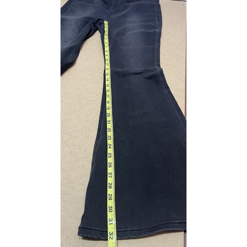 We The Free People Size 31 Flare Jeans Black Stretch Pull On - Picture 6 of 13